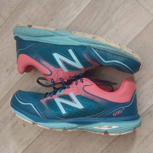 New Balance 695 v2 Running Training Shoes Sneakers Size 9 - Picture 6 of 8